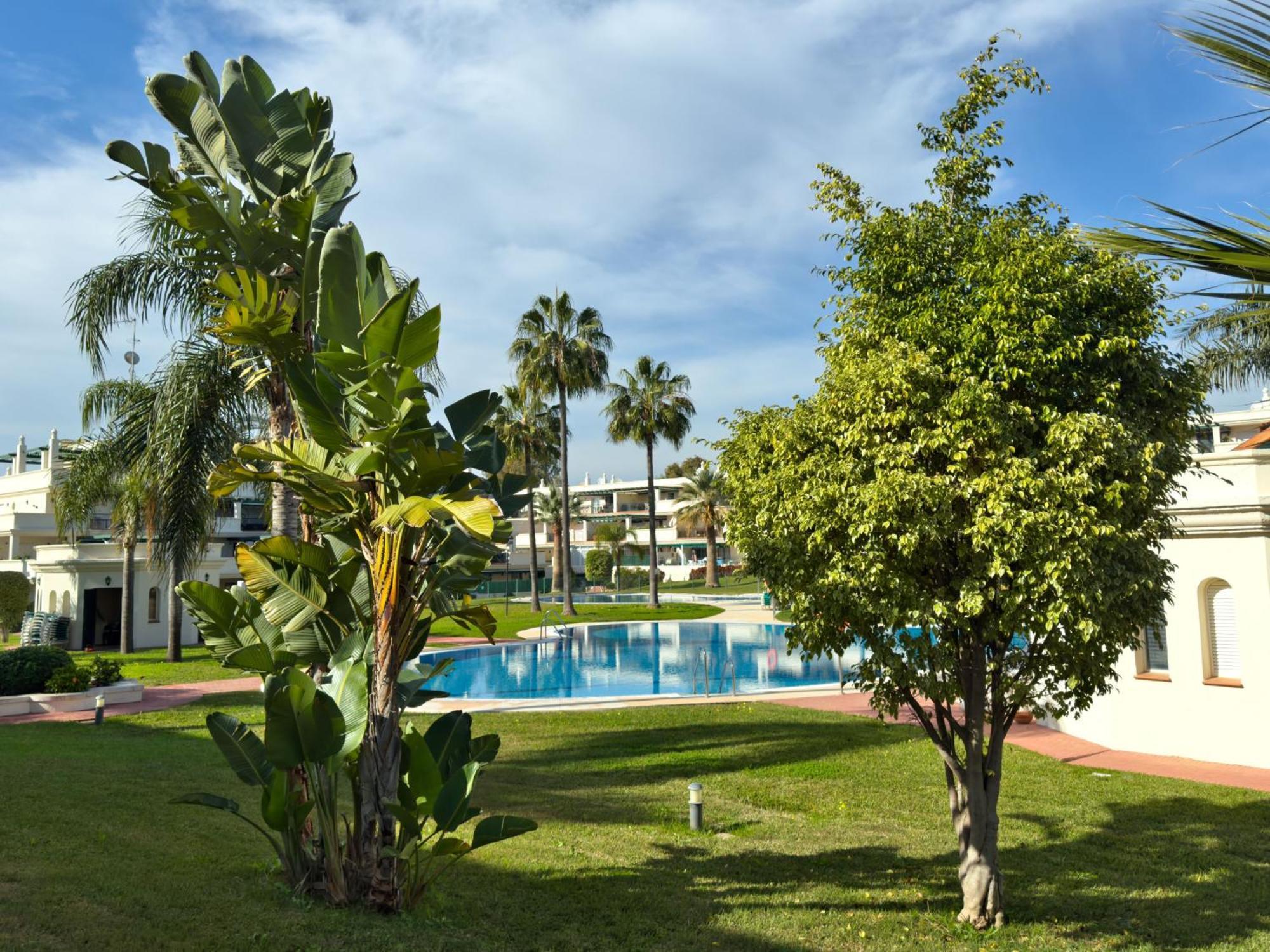 Apartment Bajo Con Terraza En Lorcrimar V